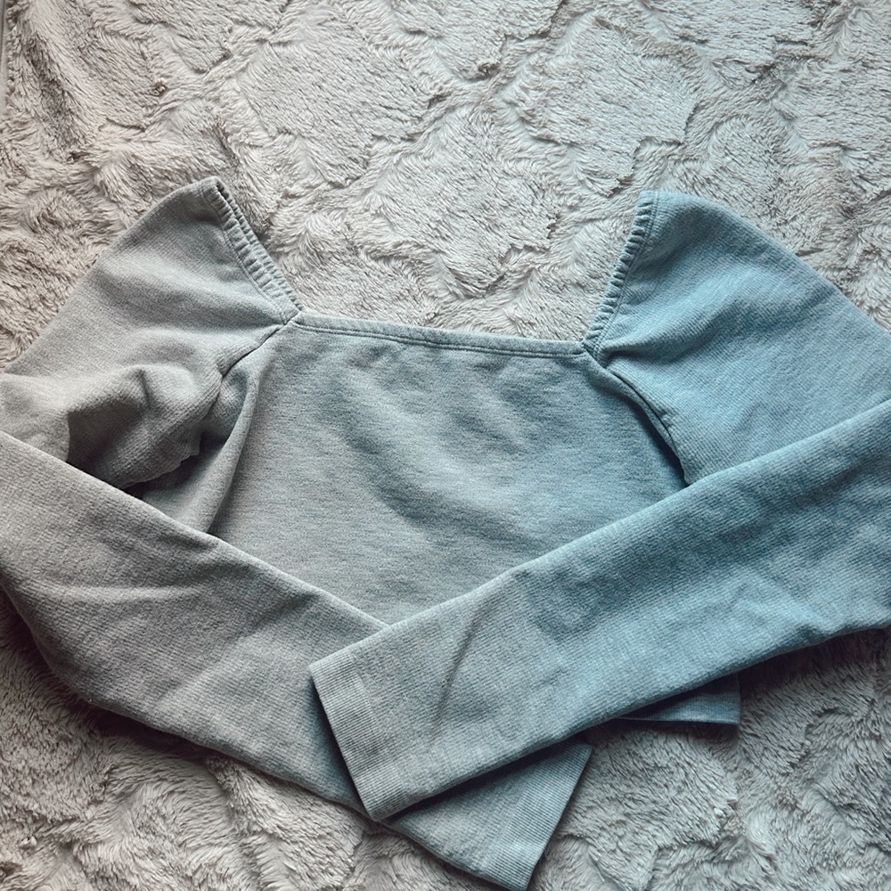 No brand long sleeve